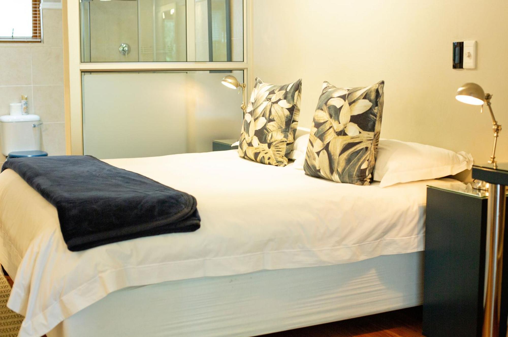 Crisp Guest Rooms บลูมฟอนเทน ภายนอก รูปภาพ